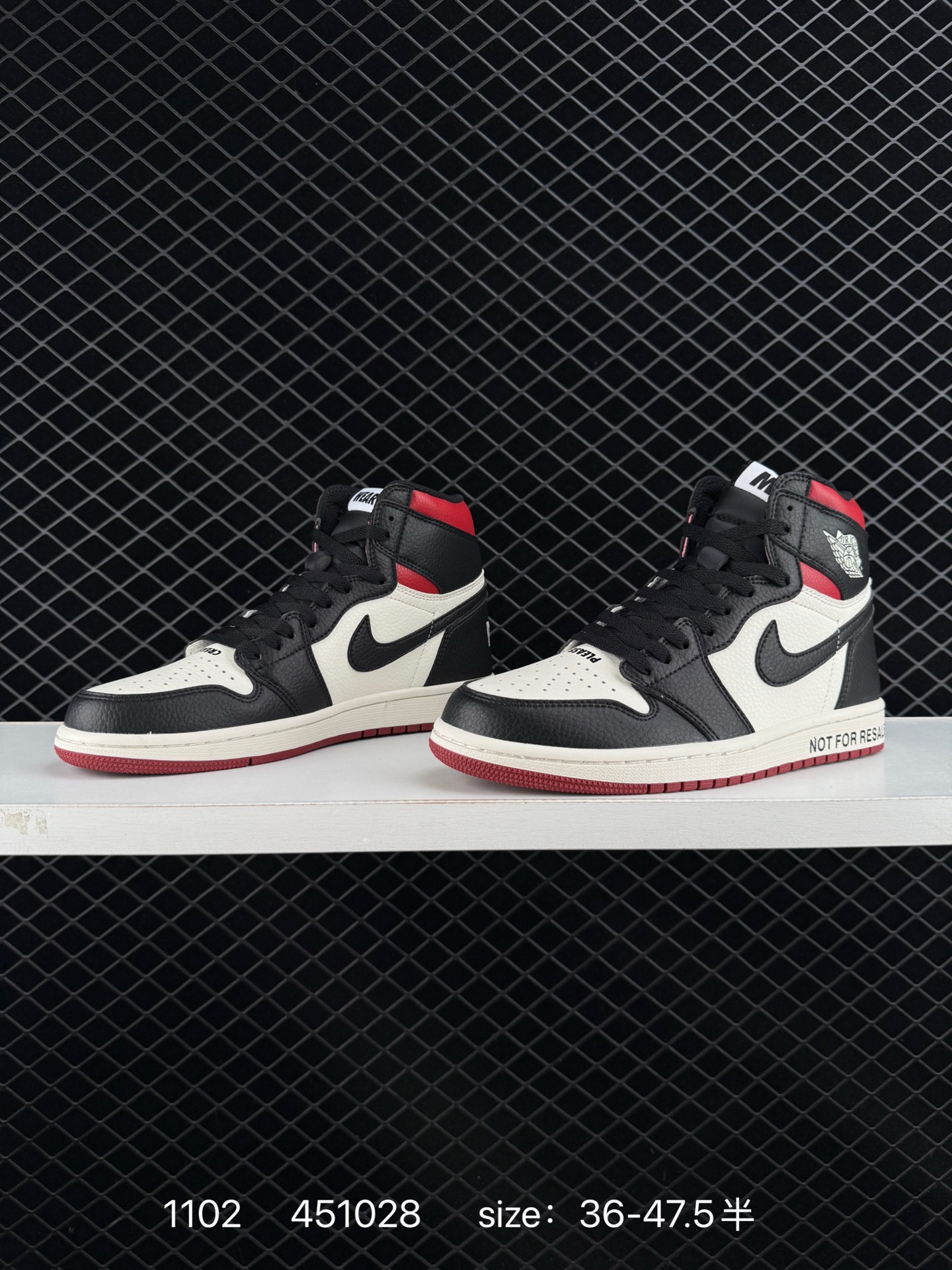Nike Air Jordan 1 Retro High OG”Black/White“